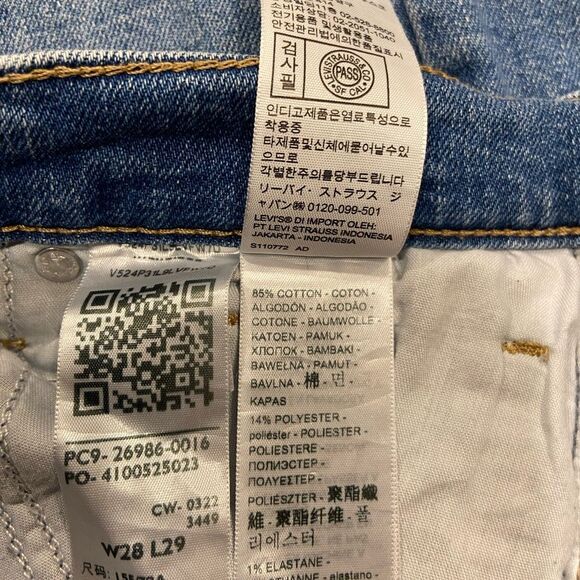 Levi’s High Waisted Mom Jean 
Blue Distressed Denim Jeans 28 - Picture 8 of 9